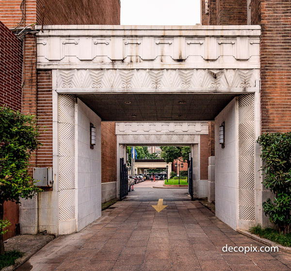 Grosvenor mansions arches (1 of 1)